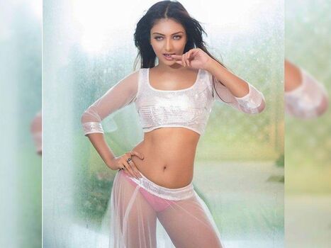 Full leaked Khushi mukherjee private onlyfans photo
