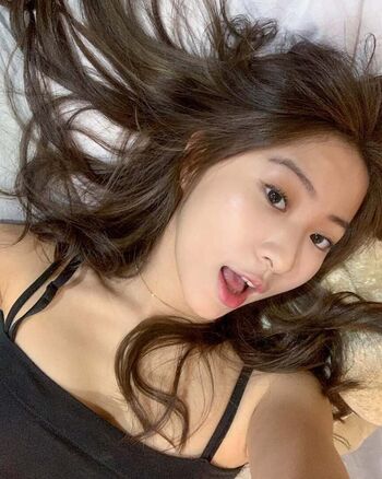 Full leaked Kiara virly page private onlyfans photo