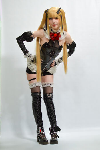 Full leaked Kiki glitter cosplay private onlyfans photo