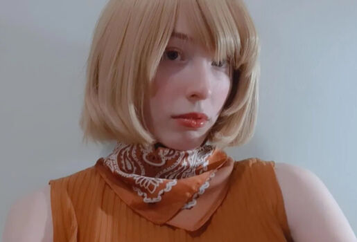 Full leaked Kiki glitter cosplay private onlyfans photo