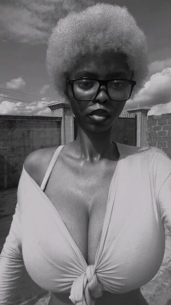 Kikiolaola