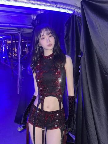 Full leaked Kim chaewon  page private onlyfans photo