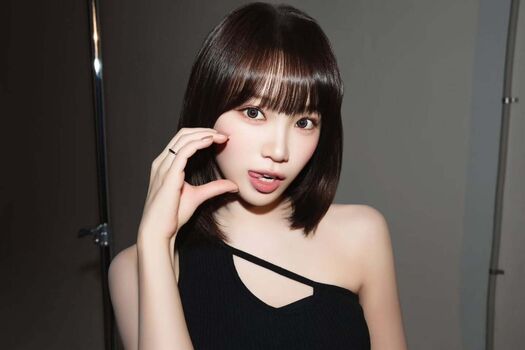 Kim Chaewon