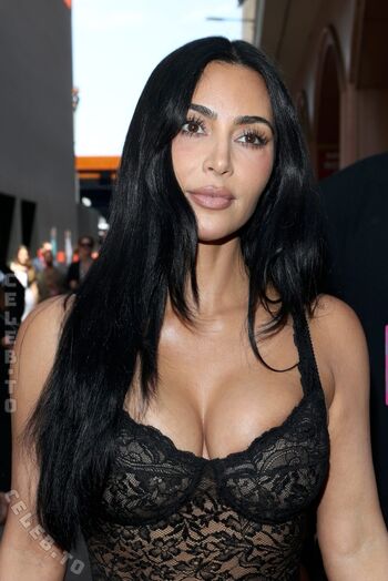 Full leaked Kim kardashian page private onlyfans photo