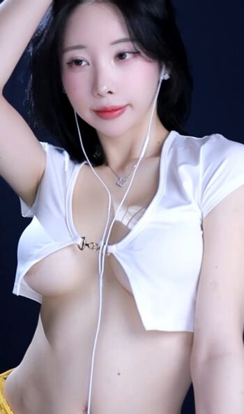 Full leaked Kim yu page private onlyfans photo