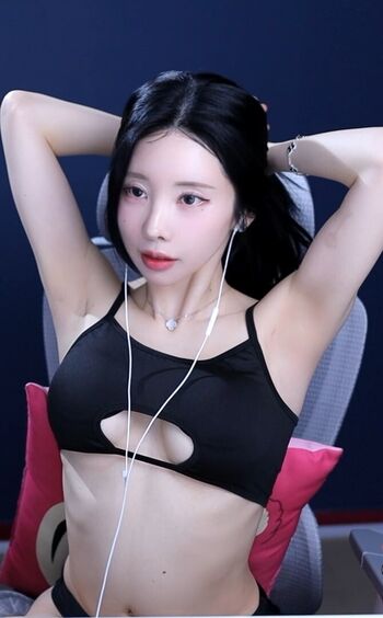 Full leaked Kim yu page private onlyfans photo