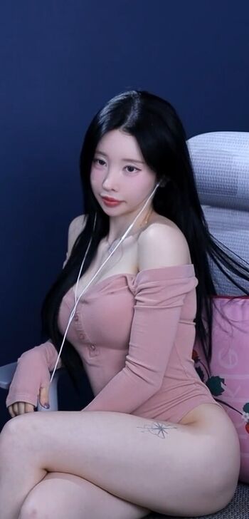 Full leaked Kim yu page private onlyfans photo