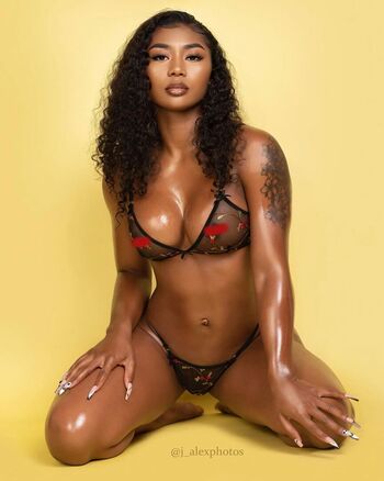 Kimora Lee