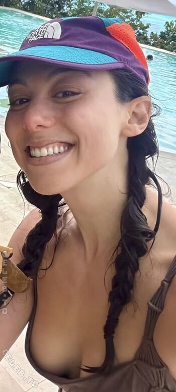 Kira Kosarin