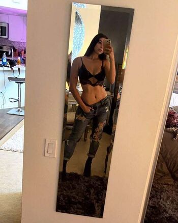 Kira Kosarin