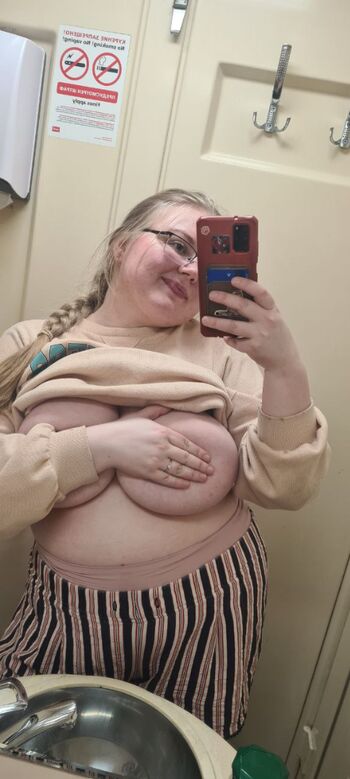 Full leaked Kisilito private onlyfans photo