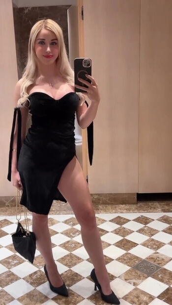 Full leaked Kitty aliice private onlyfans photo