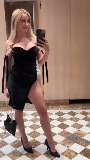 Full leaked Kitty aliice private onlyfans photo