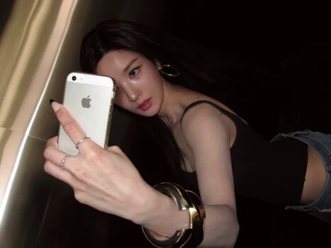 Kwon Eunbi