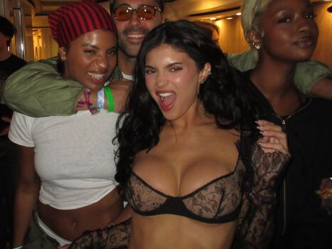 Full leaked Kylie jenner  page private onlyfans photo