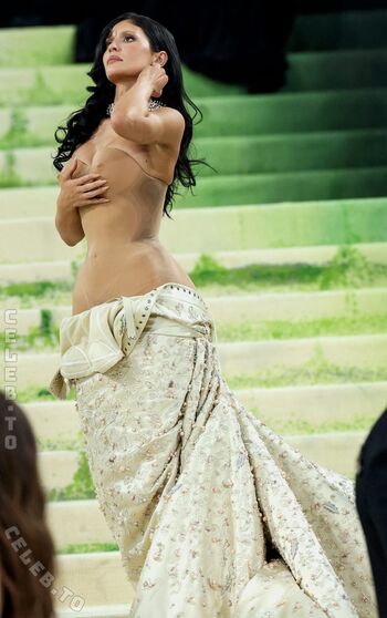 Full leaked Kylie jenner private onlyfans photo