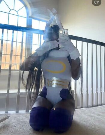 Full leaked Lrdhavemercii private onlyfans photo