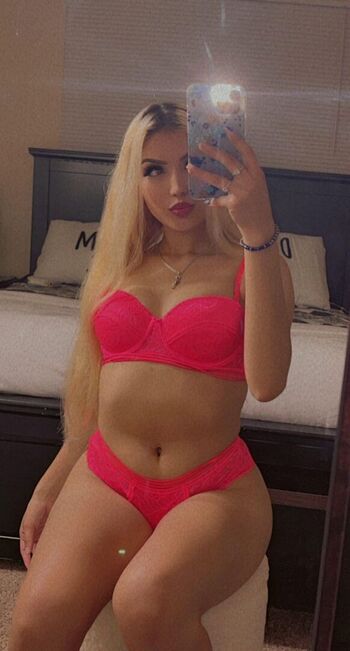 Full leaked Lajennycuhh private onlyfans photo