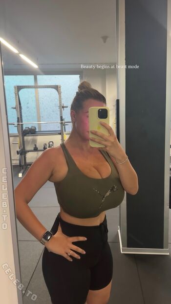 Lali957