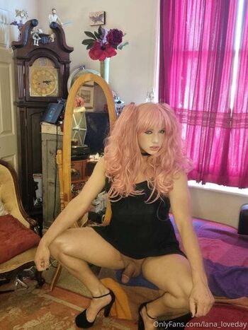 Lana_50
