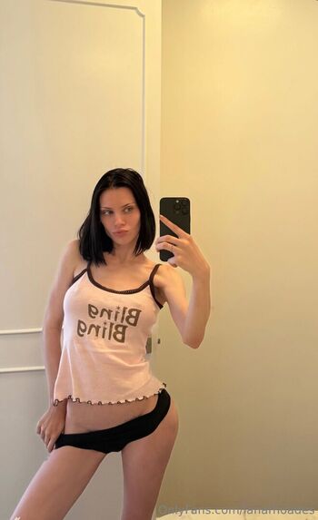 Full leaked Lana rhoades private onlyfans photo