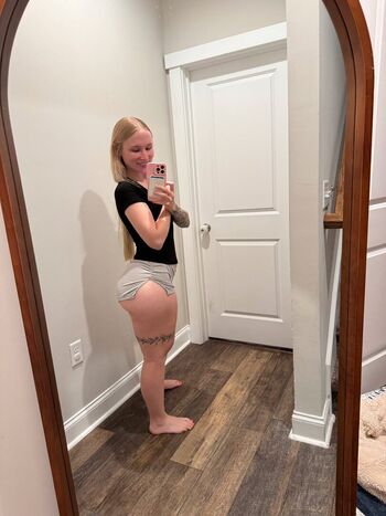 Lanaamara01