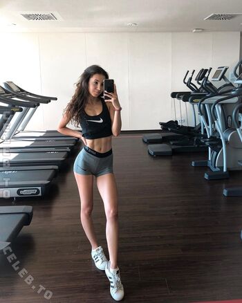 Lara Kimpel