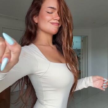 Lara Silva