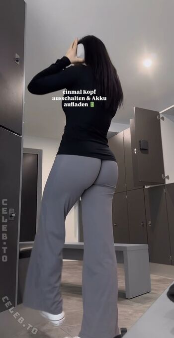 Lara.stxx