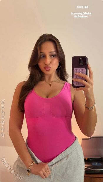 Lara_tepper