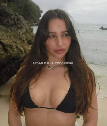 Lara_tepper