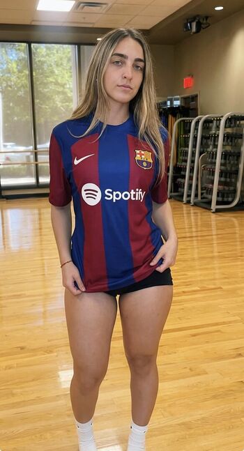 laramonroe18