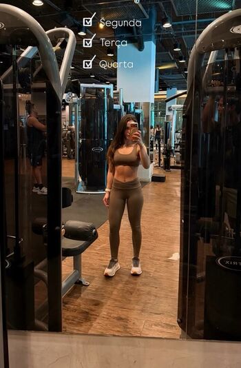 Larissa Manoela