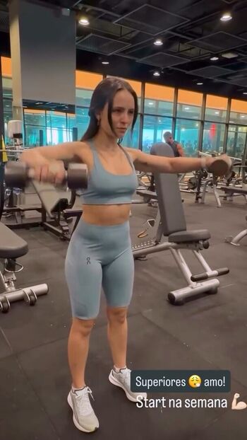 Larissa Manoela