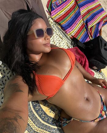 Larissa Rocha
