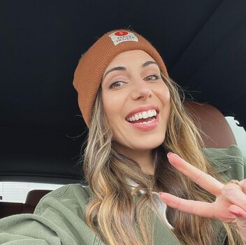 Full leaked Laura bailey private onlyfans photo