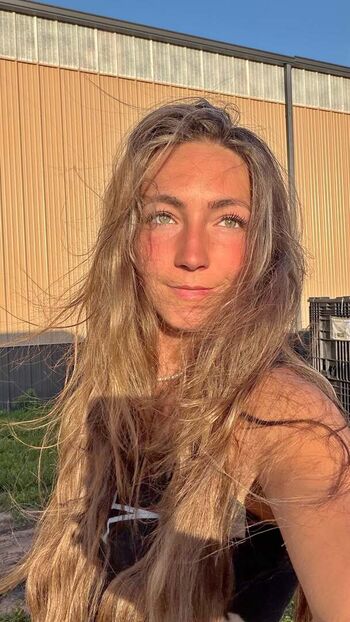 Full leaked Laura farms private onlyfans photo