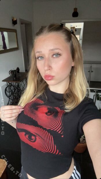 Laura.fltn