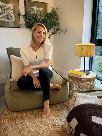 Laura Hamilton