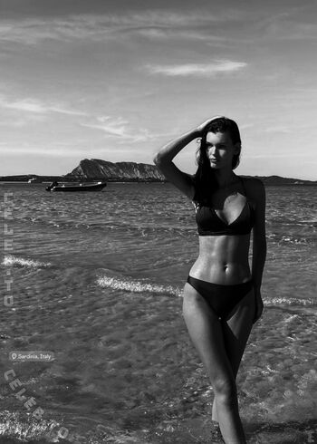 Full leaked Laura offermann private onlyfans photo