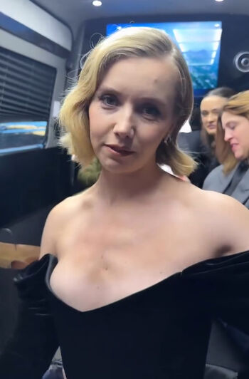 Lauren Lyle