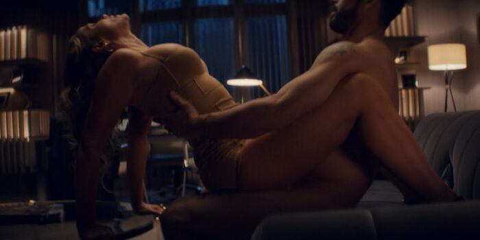 Laurenholly