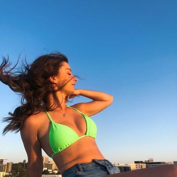 Lavynder Rain