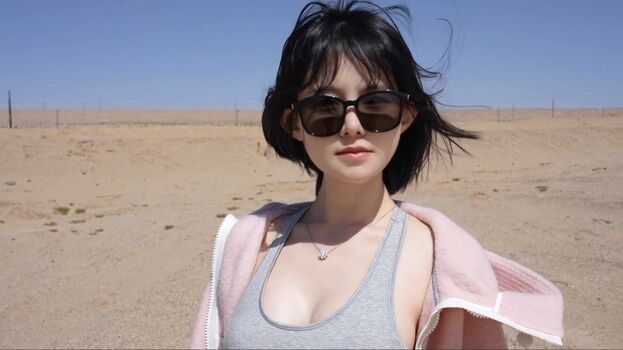 Full leaked Lazysister mei private onlyfans photo