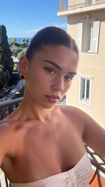 Leah Halton