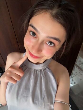 Leah Halton