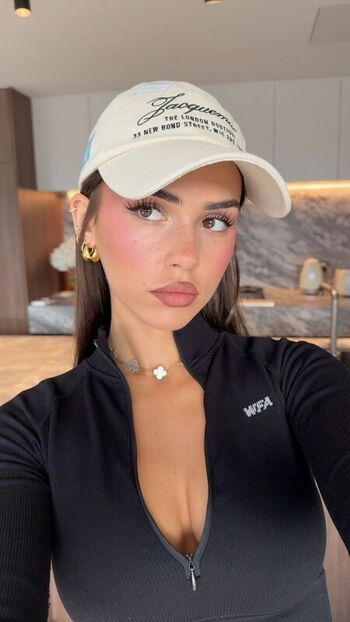 Leah Halton