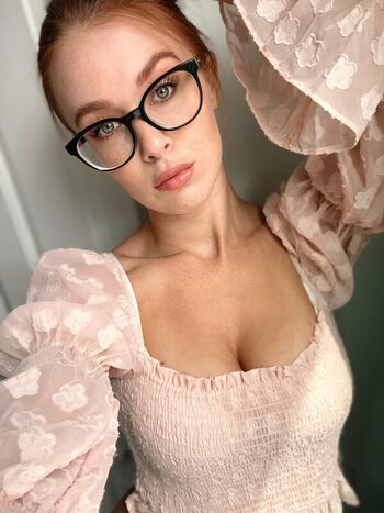 Leanna Decker