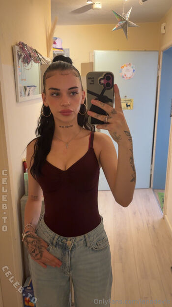 Lena Devis
