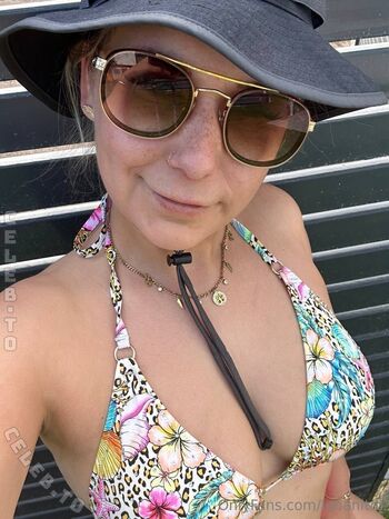 Full leaked Lena nitro  page private onlyfans photo
